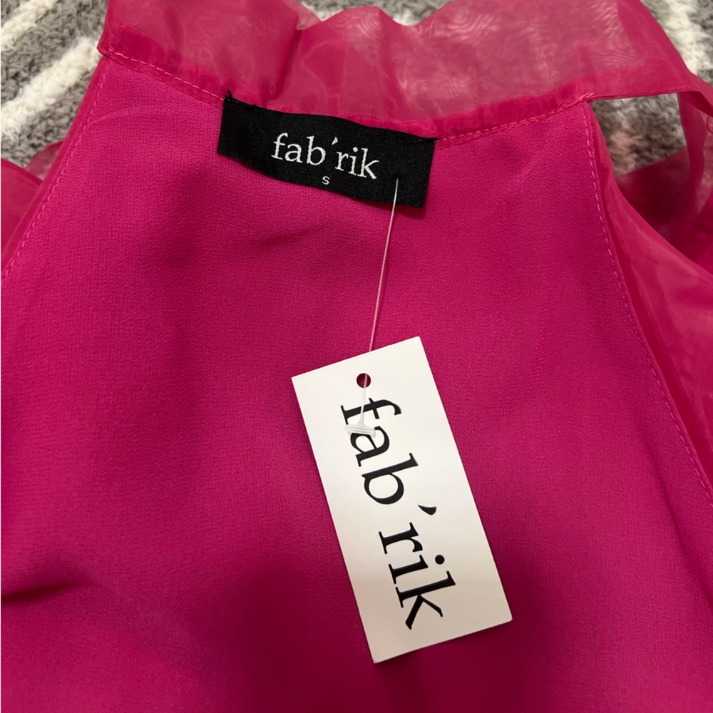 Pink crop top